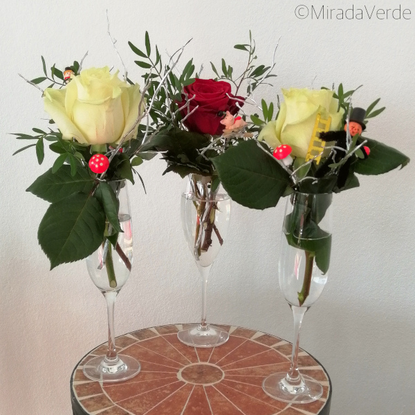 Silvester Tischdeko mit Rosen