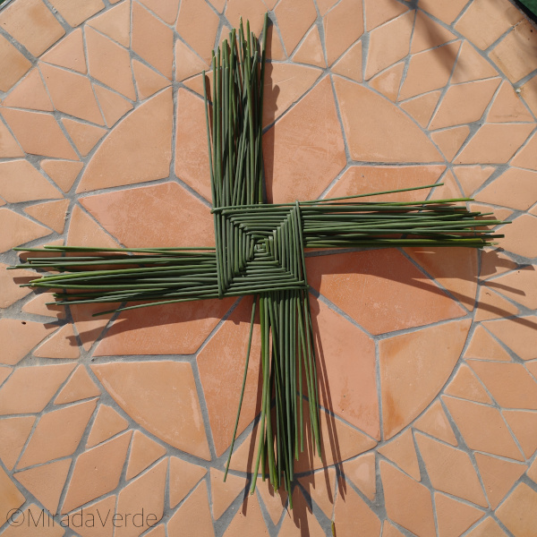 Saint Brigid's Cross. Rush