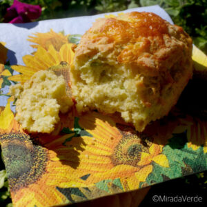 Zucchini-Cheddar-Scones