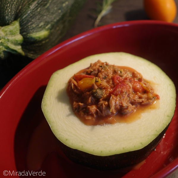 Zucchini mit Thunfisch-Tomatenfülle