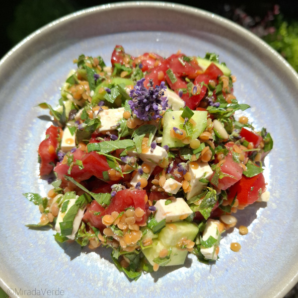 Sommerlicher Linsensalat mit Lavendel & Cumin