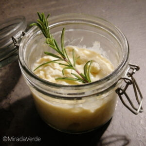DIY Rosmarin Rasierseife im Glas
