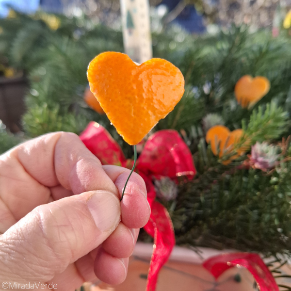 Clementinenschale Herz