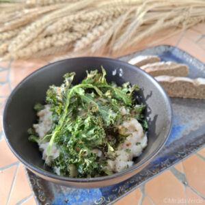 Selleriepürree mit Grünkohlchips