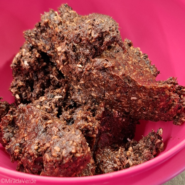 Energyball Masse Pflaume Nelke