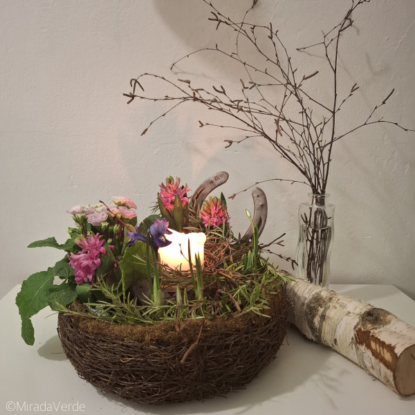 Birke Imbolc Blumenschmuck Kerze