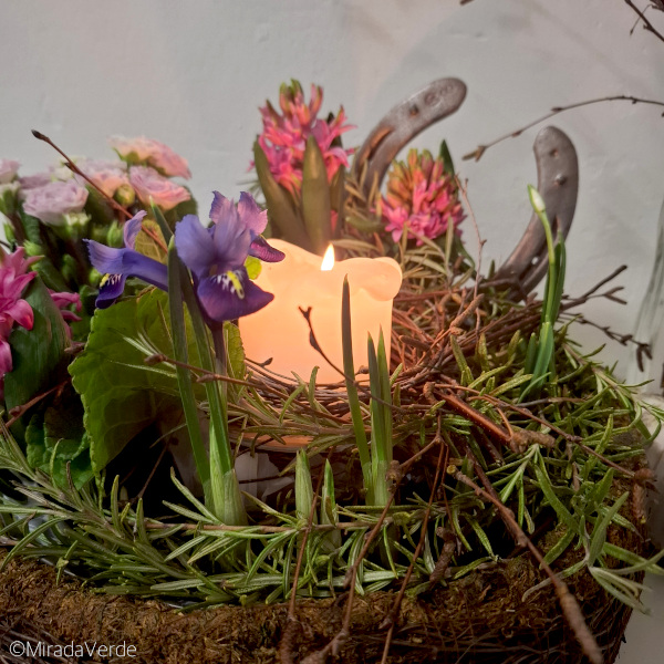 Imbolc Dekoration Blumen Hufeisen