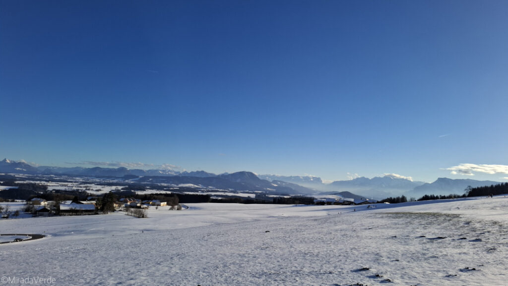 Verschneite Winterlandschaft. Salzburger Land.