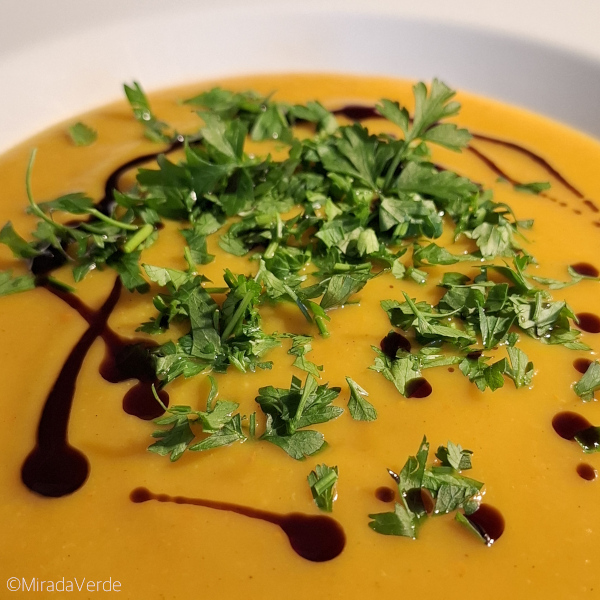 Kürbis-Quittensuppe